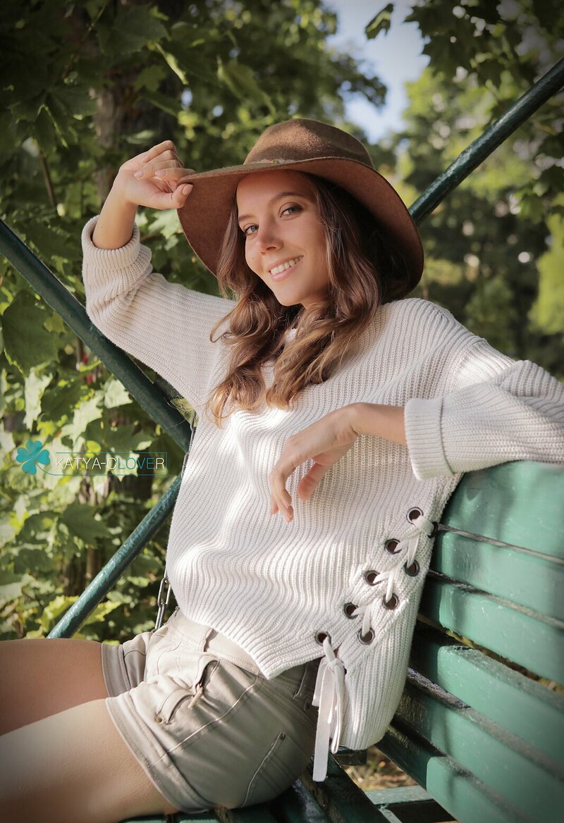 Елена, 59
